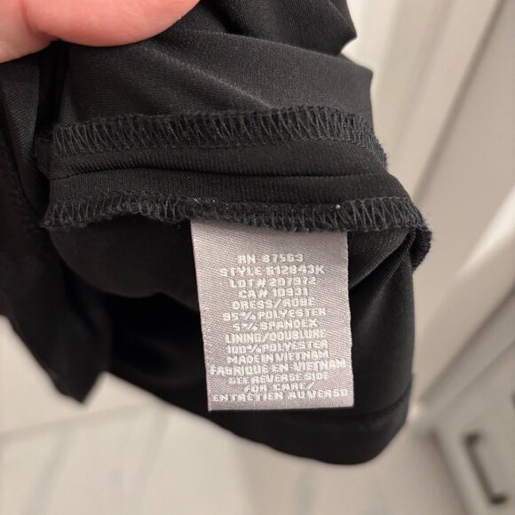 Laura Black Sleeveless Ruffled Cocktail Dress - Picture 12 of 13